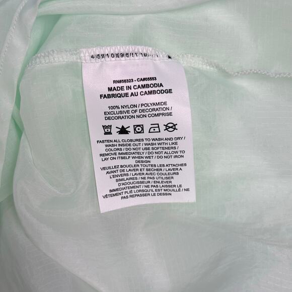 Nike Women's Running Division Packable Swoosh Pullover Jacket Green size XS - Picture 3 of 16